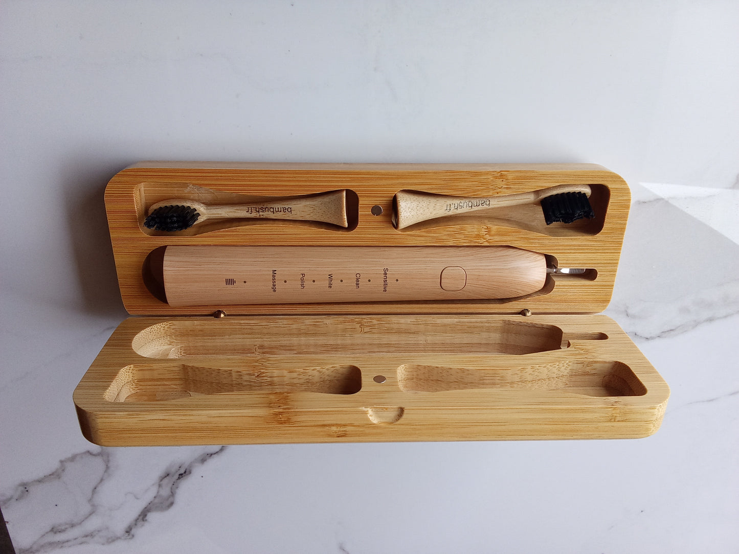 Brosse à dents électrique en bambou avec boîte de rangement – Recharge USB